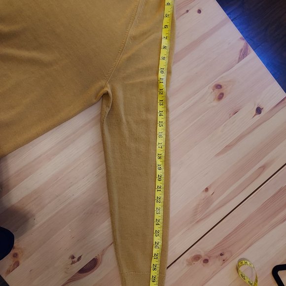 Banana Republic merino sweater size M womens - Picture 6 of 8